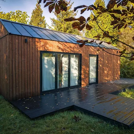 Gerendaház W Ogrodzie Dla Gosci Sasino