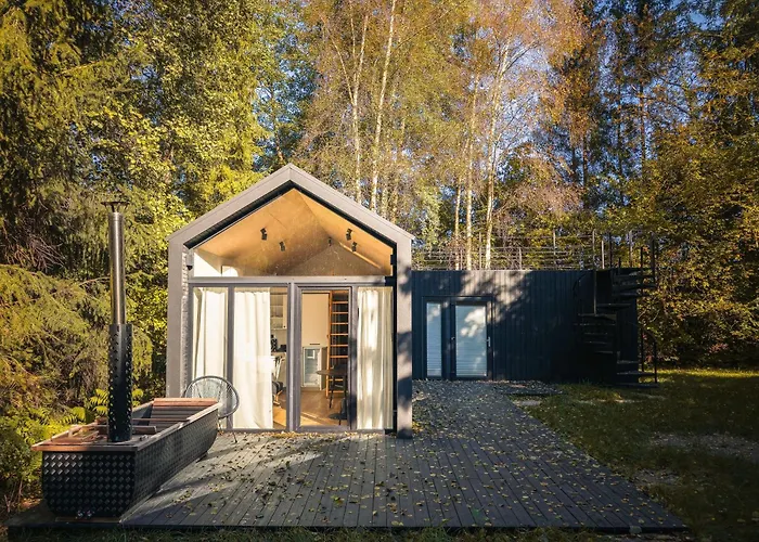 Lodge W Ogrodzie Dla Gosci Sasino