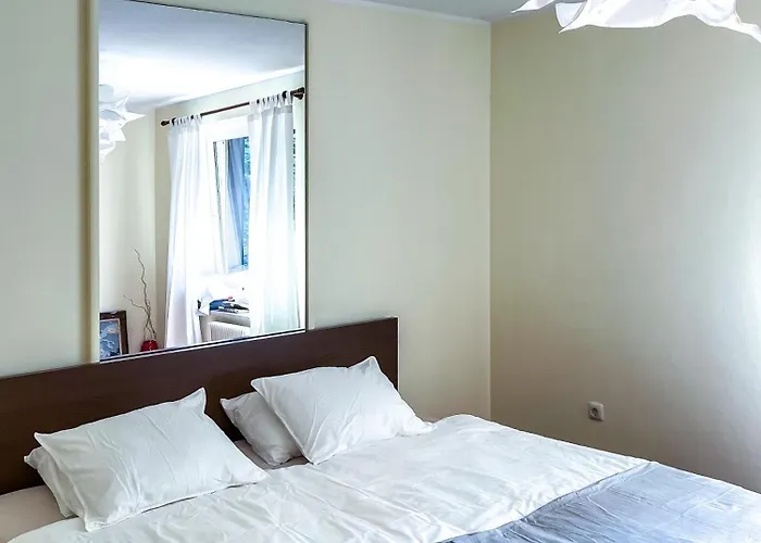 W Ogrodzie Dla Gosci Lodge