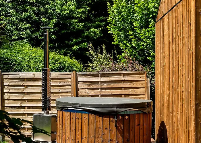 W Ogrodzie Dla Gosci *